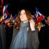 Carla Bruni-Sarkozy se paye les journalistes en chanson avec "Les Diseux"