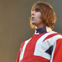 JO : Liam Gallagher seul sur scène pour la cérémonie de clôture avec "Wonderwall"