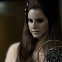 Lana Del Rey plongée dans les années 50 pour une pub H&M