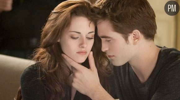 Robert Pattinson juge "ridicule" la scène de sexe de "Twilight 5" !