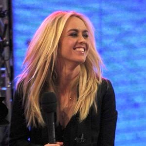 Enora Malagré animera "Juste debout" dimanche sur D17