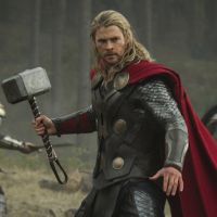 Bande-annonce : Chris Hemsworth reprend le marteau pour "Thor : Le Monde des ténèbres"