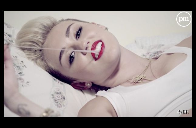 Miley Cyrus dans le clip polémique "We Can't Stop"