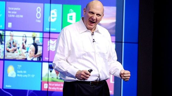 Microsoft : le très exubérant patron Steve Ballmer prendra sa retraite dans un an