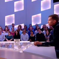 Stromae se débouble dans "Le Grand Journal" pour une prestation exceptionnelle