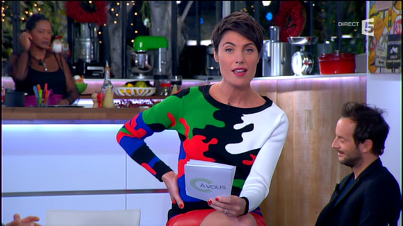 Alessandra Sublet, dans "C à vous" le 10 décembre 2013.