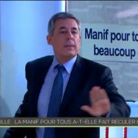 Henri Guaino claque la porte de "C à vous" en direct