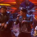 Bruno Mars chante "Treasure" aux Brit Awards 2014