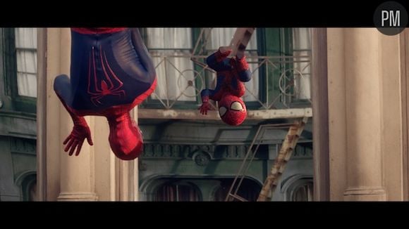 Evian s'amuse avec le "Baby Spider-Man"