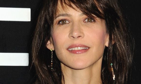 Sophie Marceau critique François Hollande sur sa liaison supposée avec Julie Gayet