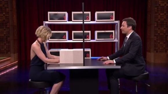 Jennifer Lawrence et Jimmy Fallon jouent à la Boîte à mensonges