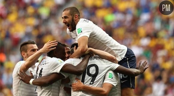 Les Bleus ravis après leur voctoire contre le Nigeria, le 30 juin 2014.