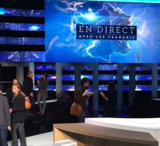 Le plateau d''En direct avec les Français'
