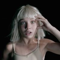 Clip : Sia met de nouveau Maddie Ziegler en avant pour "Big Girls Cry"