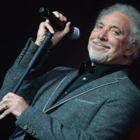 Tom Jones évincé de "The Voice UK" : "Qu'ils aillent se faire foutre"