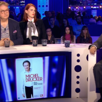 Michel Drucker insulte un journaliste dans "On n'est pas couché"