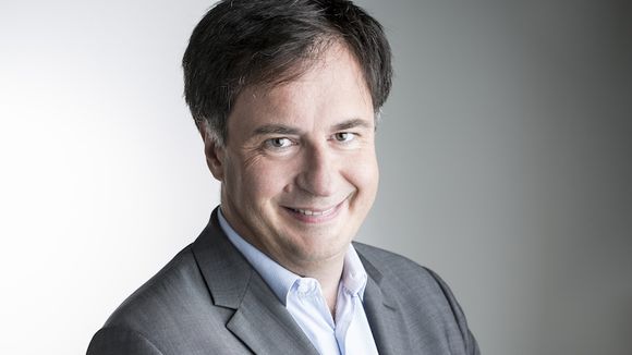 Vincent Meslet : "France 2 a un rôle social important, quasi-politique"