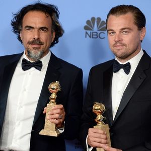 Alejandro G. Inarritu et Leonardo DiCaprio reçoivent trois Golden Globes pour "The Revenant"