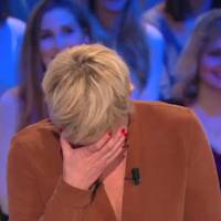 Maïtena Biraben prise d'un fou rire au "Grand Journal"