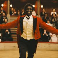 Cinéma : TF1 et M6 ont sorti leur chéquier pour Omar Sy