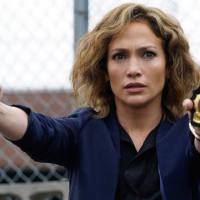 "Shades of Blue" : Une saison 2 pour la série de Jennifer Lopez