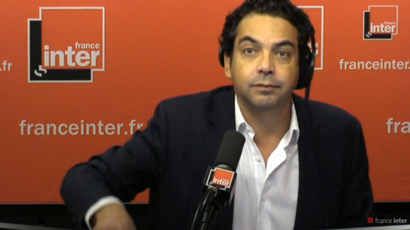 Patrick Cohen corrige Marine Le Pen