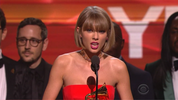 Taylor Swift répond à Kanye West aux Grammy Awards 2016