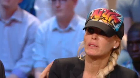 "Le Grand Journal" : Ophélie Winter en larmes en évoquant ses souvenirs avec Prince