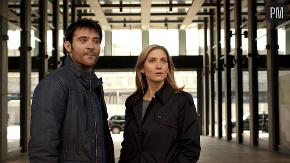 Goran Visnjic et Elizabeth Mitchell dans "Crossing Lines" saison 3