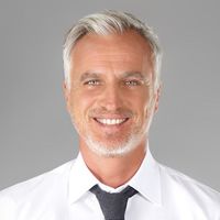 M6 : David Ginola à la tête d'une nouvelle émission d'info le samedi en access