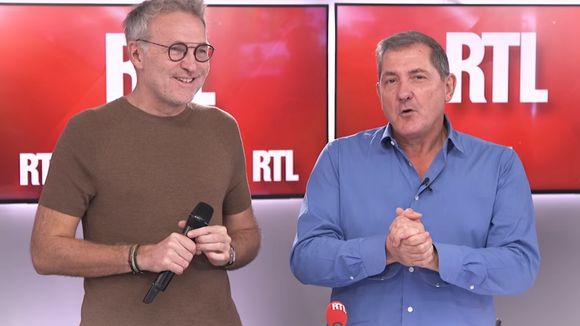 "Les Grosses Têtes" : Yves Calvi invité d'une émission spéciale mercredi sur RTL... à 9h !