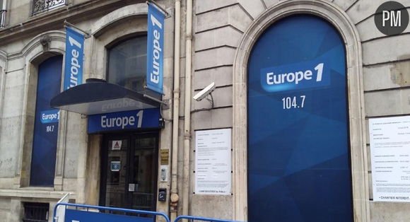 Europe 1 quitte le 26 bis, rue François Ier