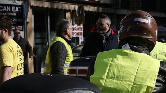 Des Gilets jaunes empêchent la distribution de "Ouest-France", "Le Maine libre" et "Le Courrier de l'Ouest"