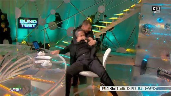 Michaël Youn met à terre Thierry Ardisson sur C8.