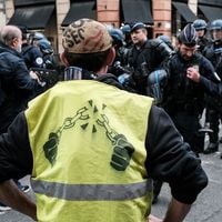 Un Gilet jaune condamné pour avoir agressé un journaliste de CNews