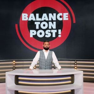 "Balance ton post !"