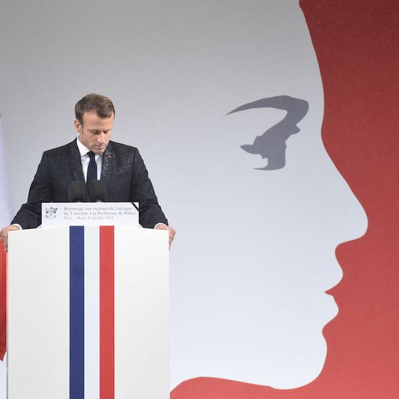 Emmanuel Macron après sa déclaration à la préfecture de police de Paris le 3 octobre 2019
