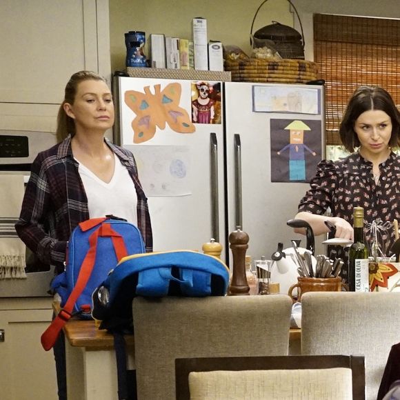 Ellen Pompeo et Caterina Scorsone dans la saison 16 de "Grey's Anatomy"