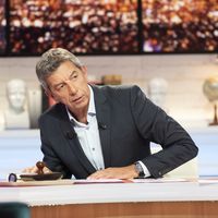 "Ca ne sortira pas d'ici !" : Michel Cymes de retour en deuxième partie de soirée sur France 2 le 28 octobre (MAJ)