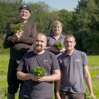 "La ferme préférée des Français" : Stéphane Bern enfile ses bottes ce soir sur France 3