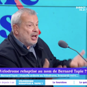 Périco Légasse dézingue Bernard Tapie : "On ne donne pas le nom d'un voyou à un stade de football !"