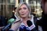 Marine Le Pen refuse de participer à des débats télévisés sans Emmanuel Macron