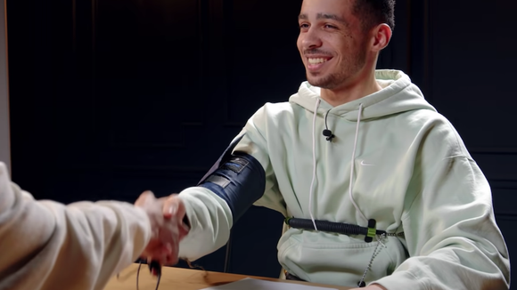 Audiences Youtube : Mastu et Theodort régalent, Squeezie en repli, percées de Kyan Khojandi, Bastos et Pidi