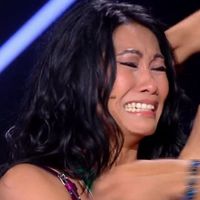 "Mask Singer" : Anggun en pleurs après la prestation de la star internationale