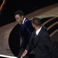 "Mon comportement était inacceptable" : Will Smith regrette sa gifle infligée à Chris Rock