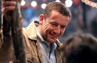 Bande-annonce du film "Eyjafjallajokull" avec Dany Boon et Valérie Bonneton