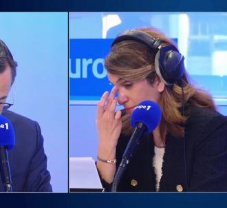 <p>Sonia Mabrouk en larmes sur Europe 1 en écoutant...