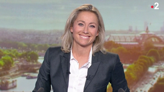 Coupe du monde 2022 : Quand Anne-Sophie Lapix fredonne l'hymne des Bleus en plein "20 Heures" de France 2