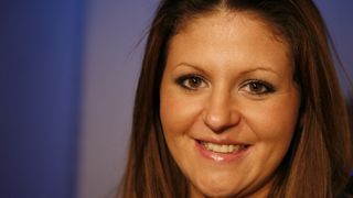 "On m'a assez prise pour une conne" : Cindy Sander justifie son absence au 20 ans de "Nouvelle Star"