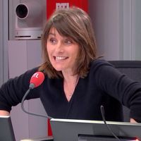 "J'ai une malédiction à RTL" : Mathilde Panot loupe une nouvelle fois l'interview d'Amandine Bégot